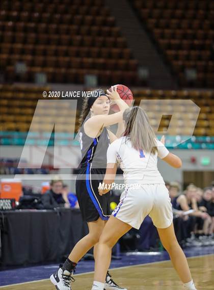 Thumbnail 1 in Highlands Ranch vs. Cherry Creek (CHSAA 5A Final Four) photogallery.