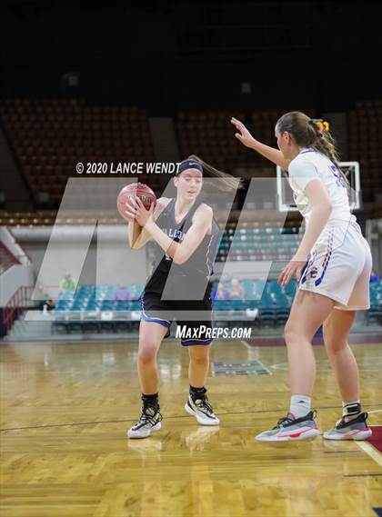 Thumbnail 1 in Highlands Ranch vs. Cherry Creek (CHSAA 5A Final Four) photogallery.