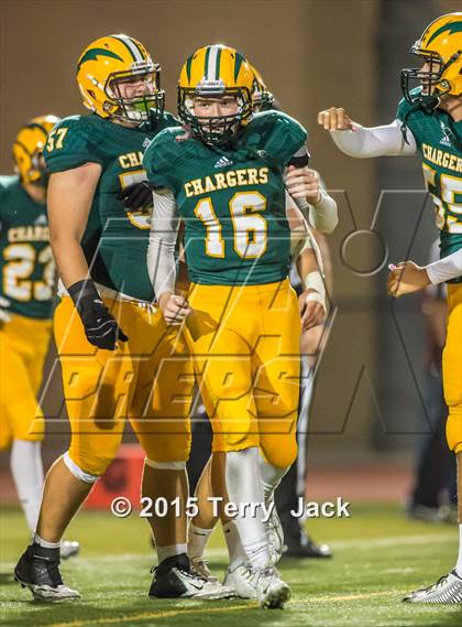 Thumbnail 1 in Edison vs. Los Alamitos photogallery.