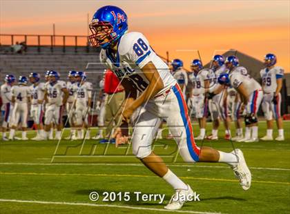 Thumbnail 1 in Edison vs. Los Alamitos photogallery.