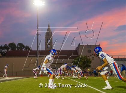 Thumbnail 3 in Edison vs. Los Alamitos photogallery.