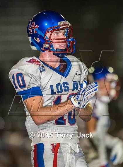 Thumbnail 3 in Edison vs. Los Alamitos photogallery.