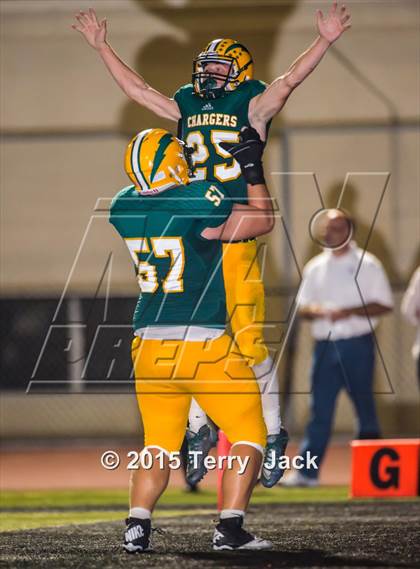 Thumbnail 1 in Edison vs. Los Alamitos photogallery.