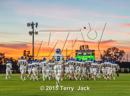 Thumbnail 2 in Edison vs. Los Alamitos photogallery.