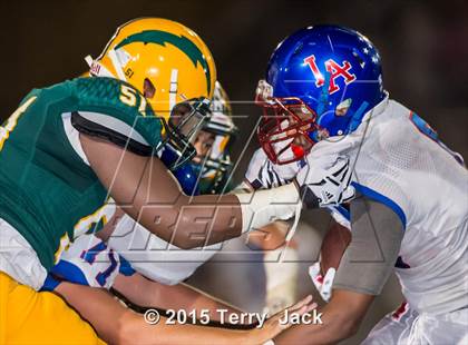 Thumbnail 3 in Edison vs. Los Alamitos photogallery.