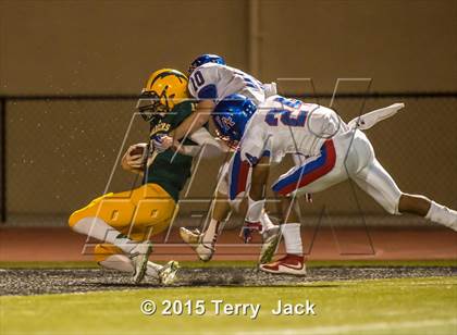 Thumbnail 2 in Edison vs. Los Alamitos photogallery.