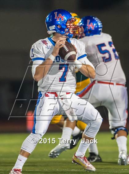 Thumbnail 3 in Edison vs. Los Alamitos photogallery.