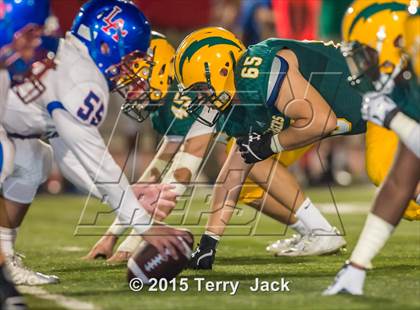 Thumbnail 2 in Edison vs. Los Alamitos photogallery.