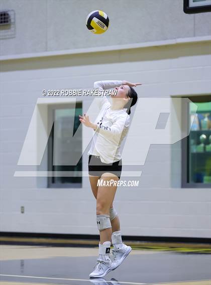 Thumbnail 3 in JV - Red Oak vs Crandall photogallery.