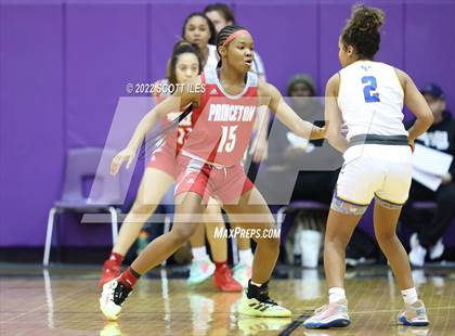 Thumbnail 3 in Princeton vs. Gahanna Lincoln (OGBR Classic in the City) photogallery.