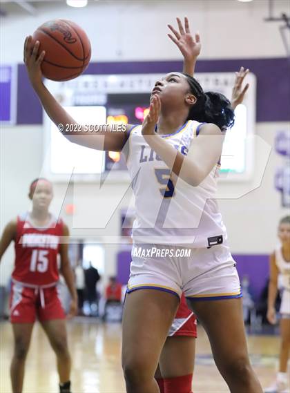 Thumbnail 2 in Princeton vs. Gahanna Lincoln (OGBR Classic in the City) photogallery.