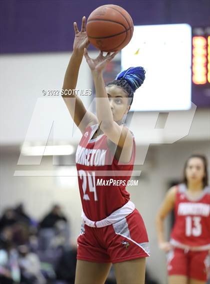 Thumbnail 1 in Princeton vs. Gahanna Lincoln (OGBR Classic in the City) photogallery.