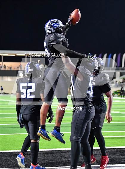 Thumbnail 3 in Crowley @ North Crowley photogallery.