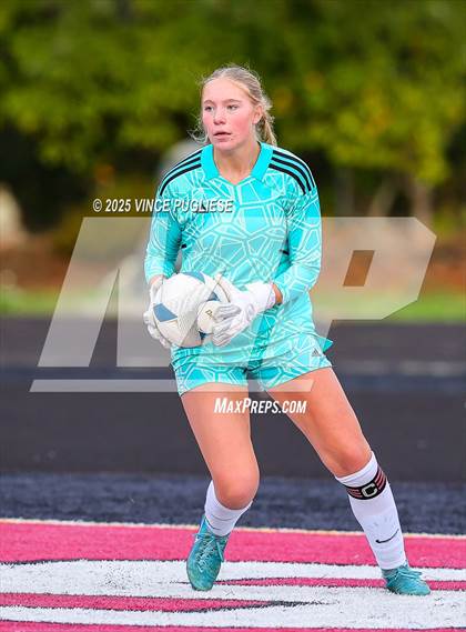 Thumbnail 2 in Seton Catholic @ Montesano (WIAA District 4 1A Championship) photogallery.