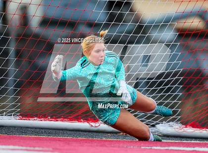 Thumbnail 3 in Seton Catholic @ Montesano (WIAA District 4 1A Championship) photogallery.