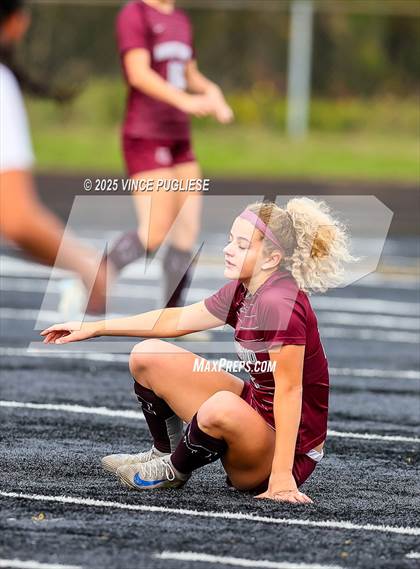 Thumbnail 1 in Seton Catholic @ Montesano (WIAA District 4 1A Championship) photogallery.
