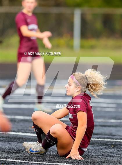 Thumbnail 3 in Seton Catholic @ Montesano (WIAA District 4 1A Championship) photogallery.
