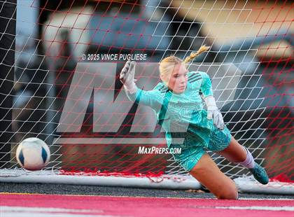 Thumbnail 2 in Seton Catholic @ Montesano (WIAA District 4 1A Championship) photogallery.