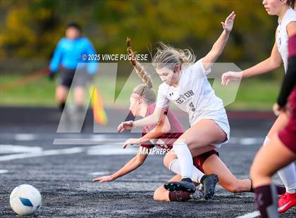 Thumbnail 1 in Seton Catholic @ Montesano (WIAA District 4 1A Championship) photogallery.