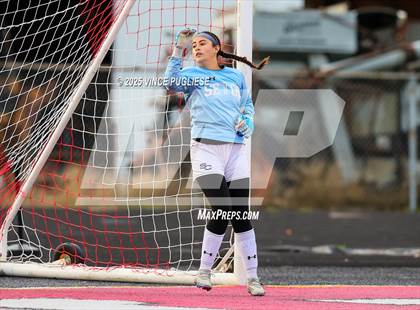 Thumbnail 3 in Seton Catholic @ Montesano (WIAA District 4 1A Championship) photogallery.