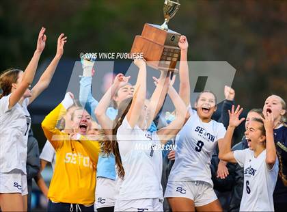 Thumbnail 2 in Seton Catholic @ Montesano (WIAA District 4 1A Championship) photogallery.