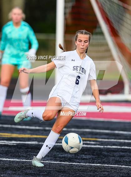 Thumbnail 3 in Seton Catholic @ Montesano (WIAA District 4 1A Championship) photogallery.