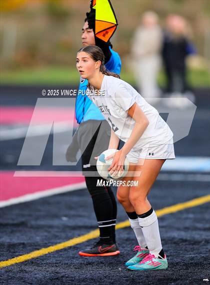 Thumbnail 3 in Seton Catholic @ Montesano (WIAA District 4 1A Championship) photogallery.