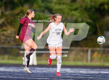 Thumbnail 3 in Seton Catholic @ Montesano (WIAA District 4 1A Championship) photogallery.