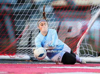 Thumbnail 2 in Seton Catholic @ Montesano (WIAA District 4 1A Championship) photogallery.