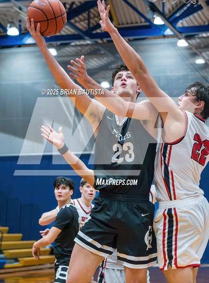 Thumbnail 3 in Hawaii Prep vs Gig Harbor (Punahou Invitational) photogallery.