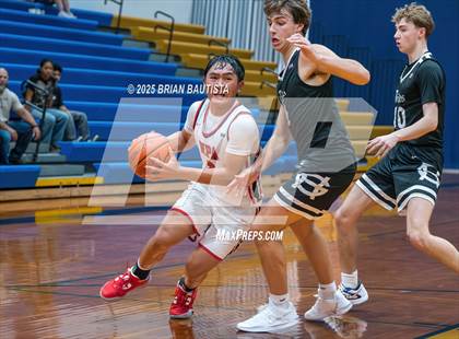 Thumbnail 2 in Hawaii Prep vs Gig Harbor (Punahou Invitational) photogallery.