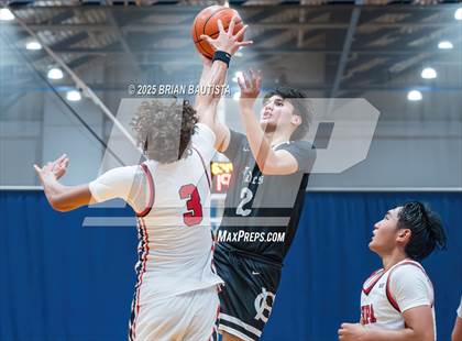 Thumbnail 1 in Hawaii Prep vs Gig Harbor (Punahou Invitational) photogallery.