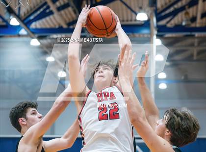 Thumbnail 2 in Hawaii Prep vs Gig Harbor (Punahou Invitational) photogallery.