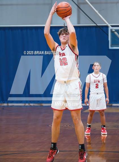 Thumbnail 1 in Hawaii Prep vs Gig Harbor (Punahou Invitational) photogallery.