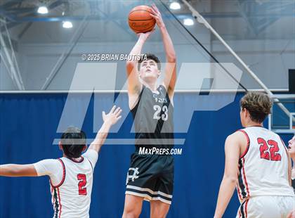 Thumbnail 1 in Hawaii Prep vs Gig Harbor (Punahou Invitational) photogallery.