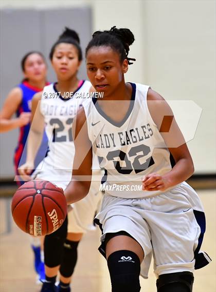 Thumbnail 1 in Akins vs Edinburg (NEISD Invitational) photogallery.