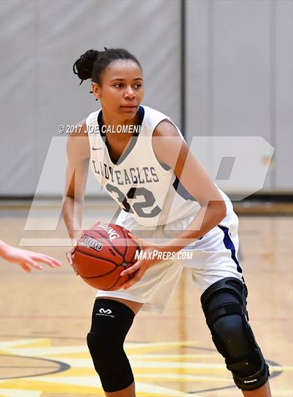 Thumbnail 3 in Akins vs Edinburg (NEISD Invitational) photogallery.