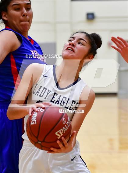 Thumbnail 3 in Akins vs Edinburg (NEISD Invitational) photogallery.
