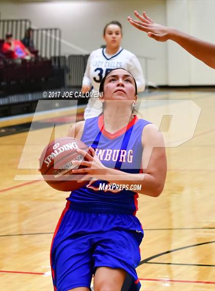 Thumbnail 2 in Akins vs Edinburg (NEISD Invitational) photogallery.