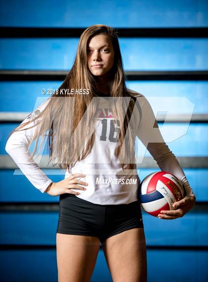 Thumbnail 3 in Walton (Early Contenders Photo Shoot) photogallery.