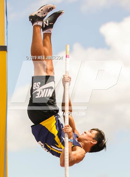 Thumbnail 1 in CIF Sac-Joaquin Section Masters (Pole Vault) photogallery.