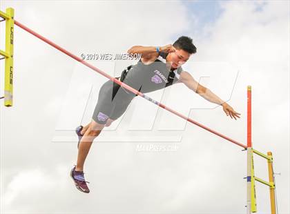 Thumbnail 3 in CIF Sac-Joaquin Section Masters (Pole Vault) photogallery.