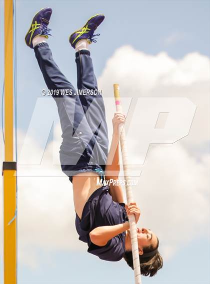 Thumbnail 3 in CIF Sac-Joaquin Section Masters (Pole Vault) photogallery.
