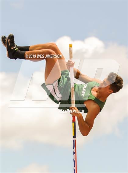 Thumbnail 1 in CIF Sac-Joaquin Section Masters (Pole Vault) photogallery.