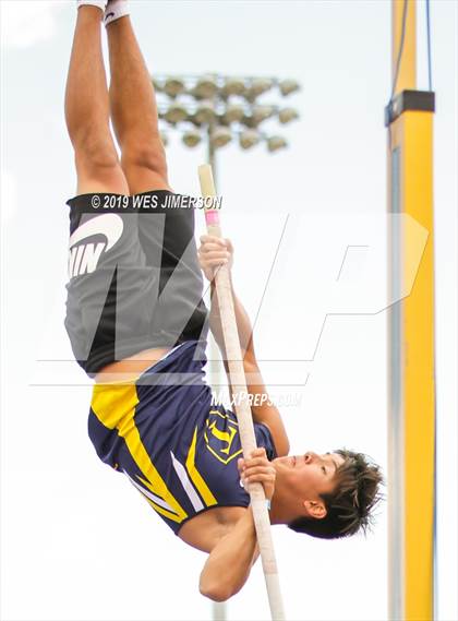 Thumbnail 1 in CIF Sac-Joaquin Section Masters (Pole Vault) photogallery.