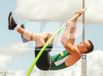 Thumbnail 1 in CIF Sac-Joaquin Section Masters (Pole Vault) photogallery.