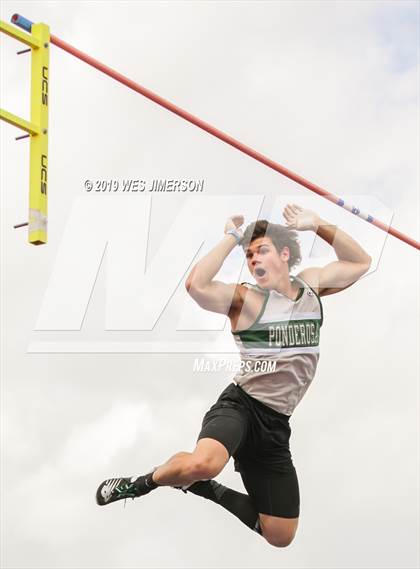 Thumbnail 1 in CIF Sac-Joaquin Section Masters (Pole Vault) photogallery.