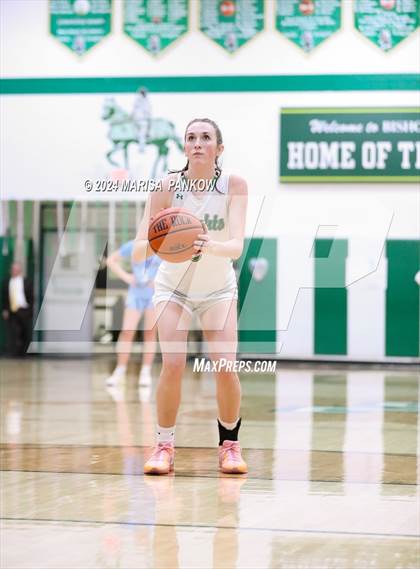 Thumbnail 3 in Bishop Grimes vs Bishop Ludden photogallery.