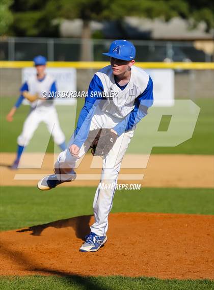 Thumbnail 3 in FR: Canby @ Aloha photogallery.