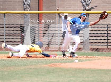 Thumbnail 2 in Carmel Christian vs South Lakes (H.I.T) photogallery.
